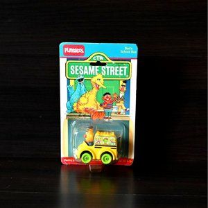 Vintage Playskool Sesame Street Bert's School Bus Unopened 1986‎